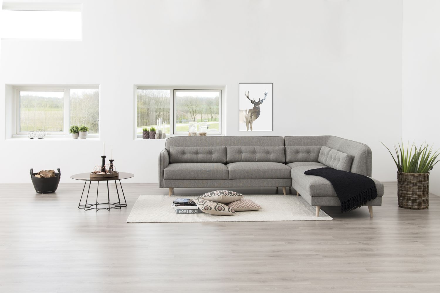 desoto corner portland lgrey casia ct gold black setup min - Kích Thước Ghế Sofa Chữ L Chuẩn Và Thông Dụng Là Bao Nhiêu ?